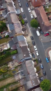 Yüksek Açı Drone 'un İngiltere' deki Luton Kasabası Görüntüsü