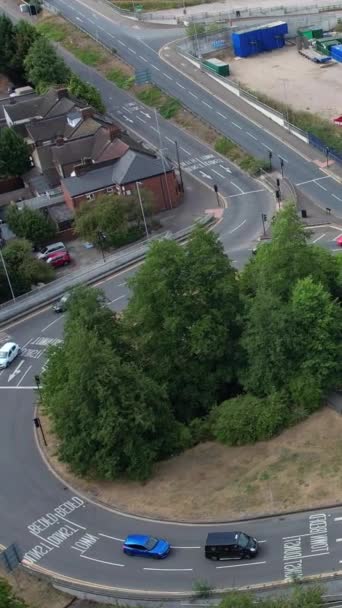 Luftaufnahme Des Bahnhofs Der Englischen Stadt Luton — Stockvideo