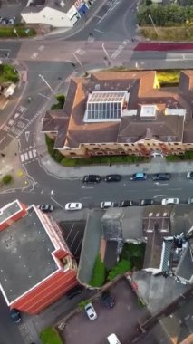 Hava görüntüleri yüksek açılı Drone 'un şehir manzarası ve İngiltere' nin manzarası Büyük Britanya İHA 'sının görüntüleri