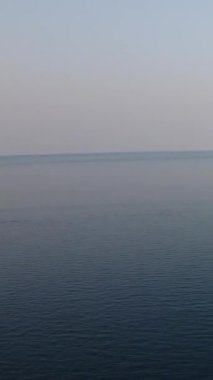 gök mavisi deniz suyu dalgalanması, hava manzarası 