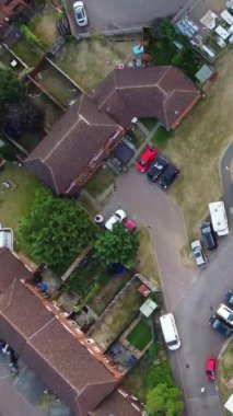 İngiltere 'de İngiliz Karayolları ve Trafik Yüksek Açı Hava Görüntüsü