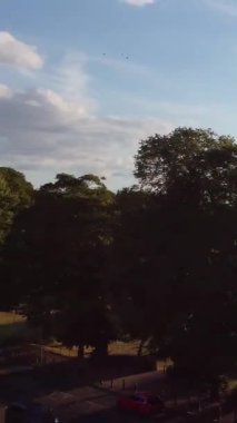 İngiltere 'de İngiliz Karayolları ve Trafik Yüksek Açı Hava Görüntüsü