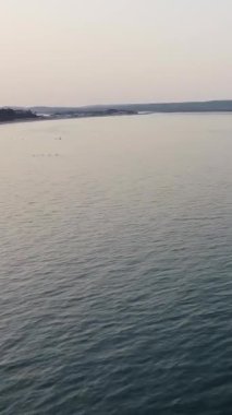 Mavi deniz suyu dalgalanması, hava manzarası 