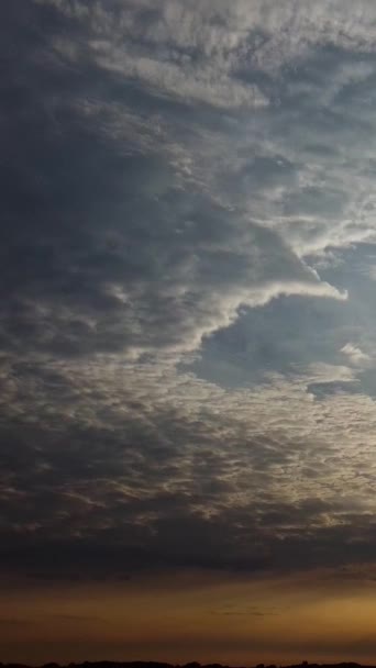 Vista Ángulo Alto Las Nubes Dramáticas Sobre Luton Town England — Vídeos de Stock