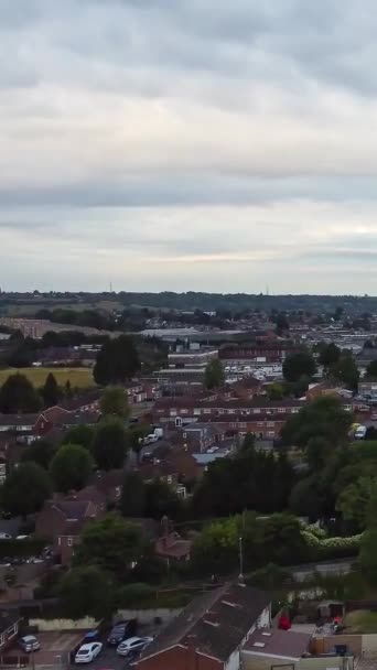 Luchtfoto Van Stad Tijdens Zonsondergang — Stockvideo