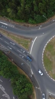 İngiltere 'de İngiliz Karayolları ve Trafik Yüksek Açı Hava Görüntüsü