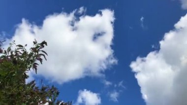 Şehrin En Güzel Gökyüzü ve Hareketli Bulutları