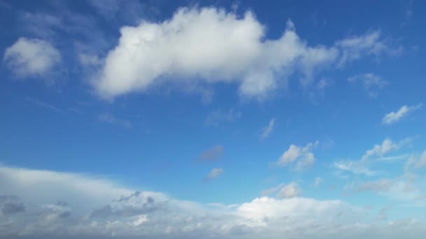 Nejkrásnější Obloha Pohybující Mraky Nad Městem — Stock video