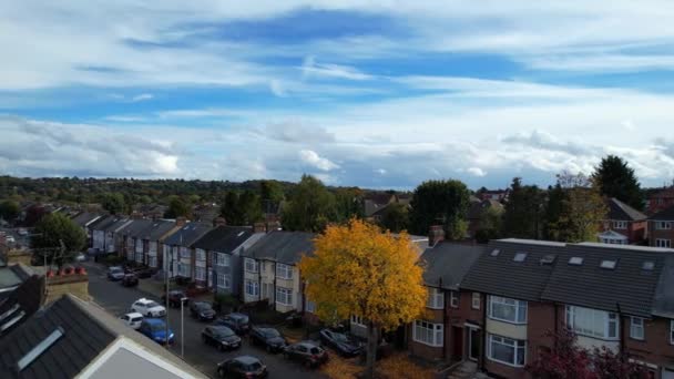 Dramatische Wolken Winden Boven British Town — Stockvideo