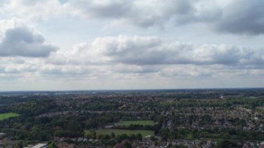 Yüksek Açı Drone 'un İngiltere' deki Luton Kasabası Görüntüsü