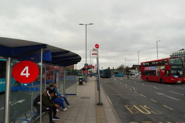 Luton Merkez Otobüs İstasyonu İngiltere 'nin Luton şehrindeki ana tren istasyonunda.