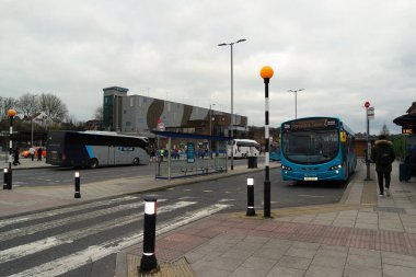 Luton Merkez Otobüs İstasyonu İngiltere 'nin Luton şehrindeki ana tren istasyonunda.
