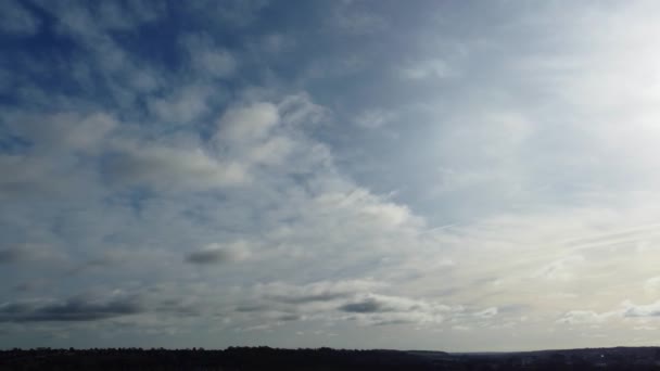 多云和天空美丽的高角度影像 — 图库视频影像