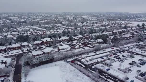 Hochwinkel Aufnahmen Der Schönen Britischen Stadt Nach Schneefall — Stockvideo