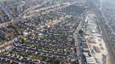 İngiltere, ENGLAND, LUTON - 22ND APRIL, 2023: Luton Town Centre 's Buildings and City View' in Hava Görüntüsü