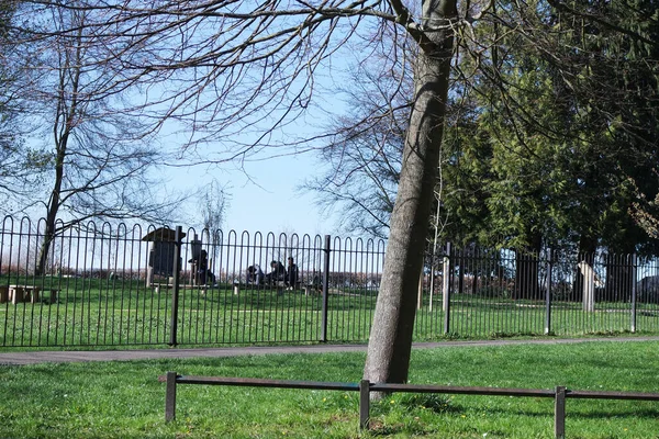 Публічний Парк Лутон Англії — стокове фото