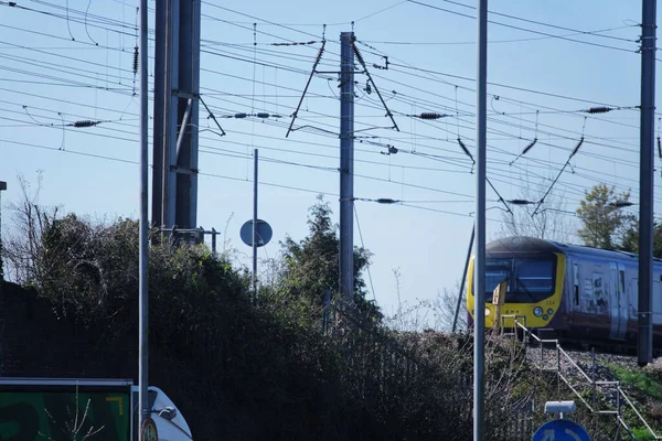 İngiltere 'nin Luton Kasabası Merkez Tren İstasyonu