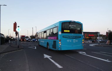 Gün batımında Luton Şehri ve Yolları
