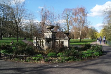  Wardown Park 'ın Güzel Manzarası, Luton, İngiltere