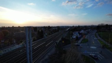 İngiliz şehrinden geçen Hava Görüntüleri Tren Yolları