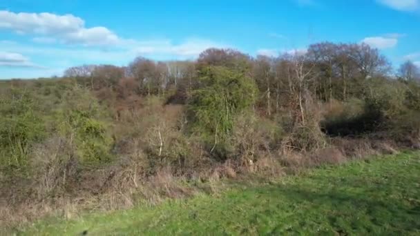 Hög Vinkel Film Brittiska Landsbygden Landskap Vid Sharpenhoe Clappers Bedfordshire — Stockvideo