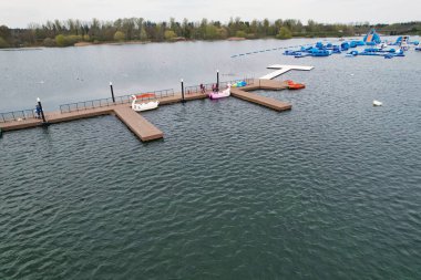 İngiltere, Milton Keynes 'deki Willen Gölü ve Park' ın Hava Görüntüsü