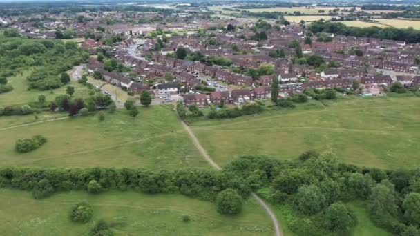 Nagranie Drone Luton Town England Podczas Dnia Chmury — Wideo stockowe