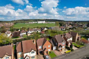 Luton City Residential District 'in havadan görüntüsü, İngiltere, İngiltere. İHA 'nın Gündüz Kamerası