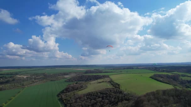 Paragliders Flying British Countryside Video — Stock video