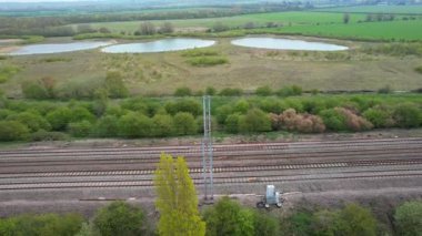 Bedford Kırsalındaki Tren Raylarının Hava Görüntüsü
