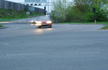 İngiltere, Birleşik Krallık - 26 Nisan 2023: Uzun süreli Gece Otoyolu Fotoğrafı