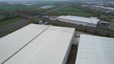 İngiltere, Bedford 'daki İngiliz Karayolları' nın hava görüntüsü. 23 Nisan 2023.