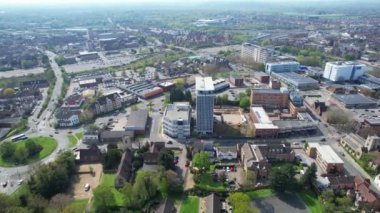 Central Bedford City, İngiltere - 23 Nisan 2023: Bedford City 'nin havadan görünüşü 