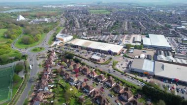 Central Bedford City, İngiltere - 23 Nisan 2023: Bedford City 'nin havadan görünüşü 