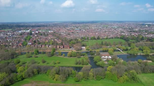 英格兰 贝德福德市中心 2023年4月23日 贝德福德市中心的空中景观 — 图库视频影像
