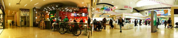 Luton Anglia Wielka Brytania Kwietnia 2023 Shopping Mall Luton — Zdjęcie stockowe