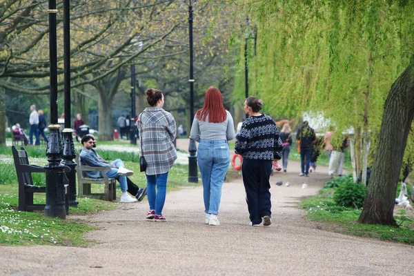 Bedford Angleterre Royaume Uni Avril 2023 Personnes Bedford Park — Photo
