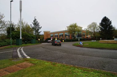 Luton, İngiltere, Birleşik Krallık - 12 Nisan 2023: Green Industrial Estate Luton