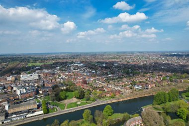 Central Bedford City, İngiltere - 23 Nisan 2023: Bedford City 'nin havadan görünüşü 