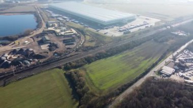 Bedford, İngiltere - 7 Temmuz 2023: İngiliz Kırsal Bölgesinin Hava Görüntüsü