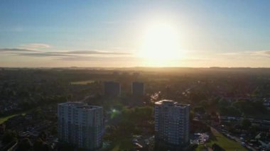 Luton City, Birleşik Krallık - 13 Haziran 2022: Luton City ve Road at Early Moring