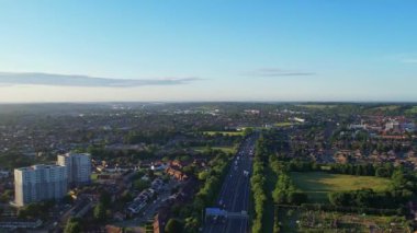 Luton City, Birleşik Krallık - 13 Haziran 2022: Luton City ve Road at Early Moring