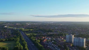 Luton City, Birleşik Krallık - 13 Haziran 2022: Luton City ve Road at Early Moring