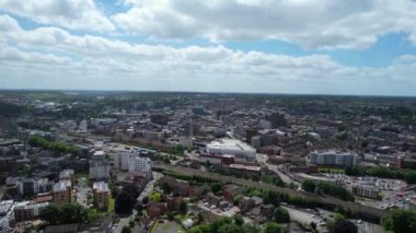 Luton City, Birleşik Krallık - 1 Mayıs 2023: Luton City 'nin Hava Görüntüsü 