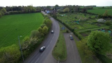 Streatley Village, İngiltere, Birleşik Krallık - 2 Mayıs 2023: İngiliz kırsalının panoramik manzarası