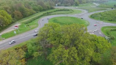 LUTON, ENGLAND, UK - 4 Mayıs 2023: İngiliz Otoyollarının Yüksek Açı Görünümü 