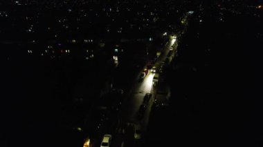 İngiltere, İngiltere - 31 Aralık 2022: New Year 's Night View of City, hava klibi 