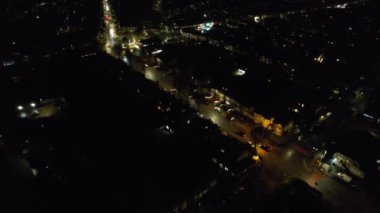 İngiltere, İngiltere - 31 Aralık 2022: New Year 's Night View of City, hava klibi 