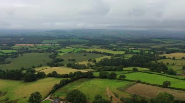 Crowcombe Taunton Village, İngiltere - 14 Mart 2023: Kırsal Tarım Çiftlikleri ve Makine İşleri 