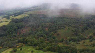 Crowcombe Taunton Village, İngiltere - 14 Mart 2023: Kırsal Tarım Çiftlikleri ve Makine İşleri 